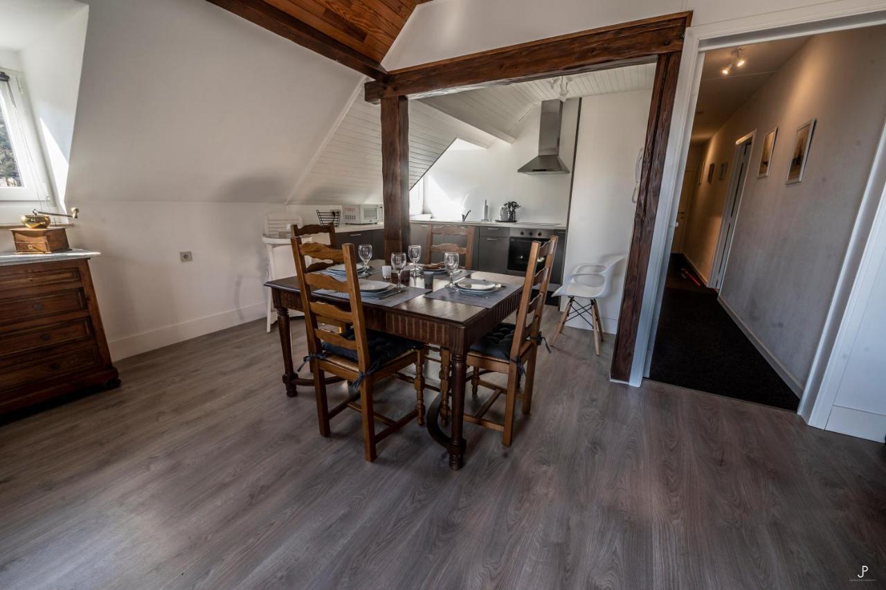 Les 3 Chapeaux Dinant 6P Les Canotiers 4P Avec Terrasse Le Melon 2P Sans Terrasse Eksteriør bilde